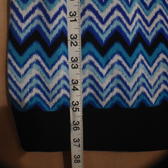 PRETTY ZIG ZAG DESIGN DRESS - Picture 5 of 7